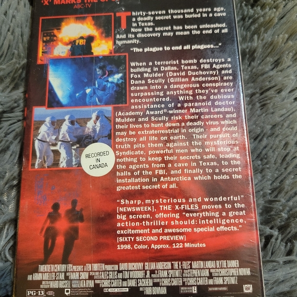 The X FILES VHS Movie (1998) - Picture 4 of 8